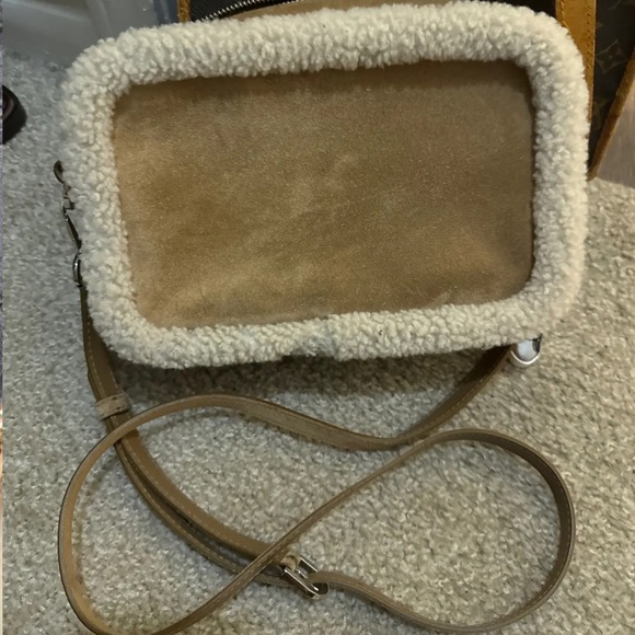 Golden Goose shearling and suede star bag - Picture 2 of 5